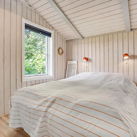 Amazing In With Four Bedrooms *