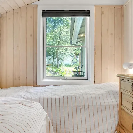 Amazing In With Four Bedrooms