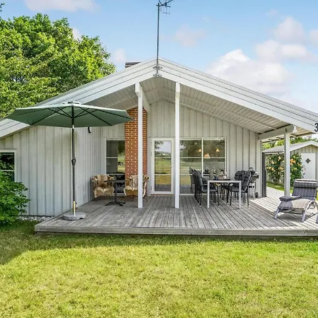 Amazing In With Four Bedrooms * Ebeltoft